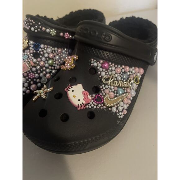 Crocs Bling Bedazzled Handmade Custom Hello Kitty Gem Black Faux Fur Women 10 - Picture 5 of 10